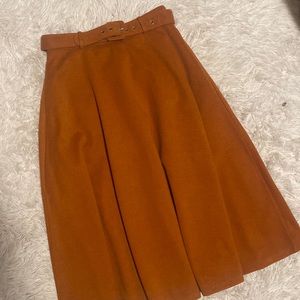 Orange wool like midi skirt